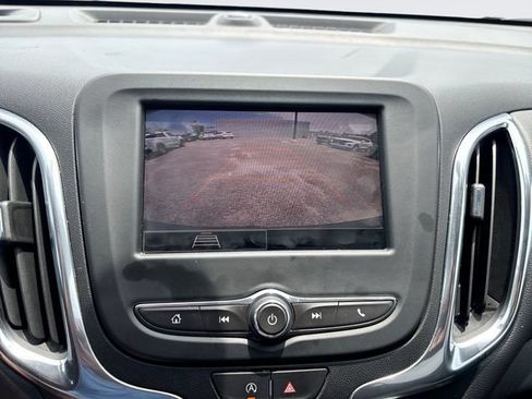 Used 2024 Chevrolet Equinox LT AWD/4WD image 17