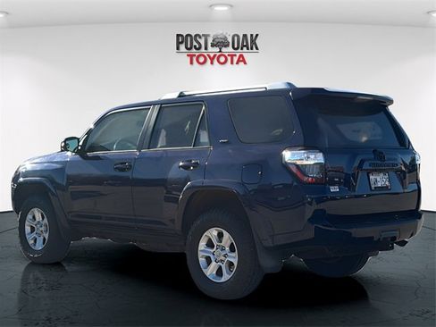 Used 2016 Toyota 4Runner SR5 Premium image 5
