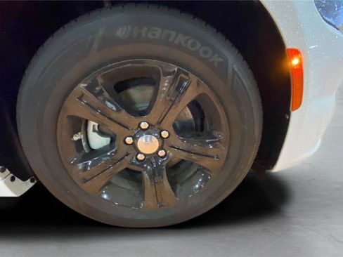 Used 2023 Dodge Charger SXT image 34