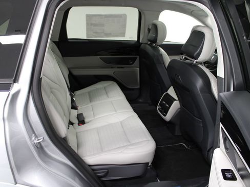 New 2026 Lincoln Nautilus Reserve image 31