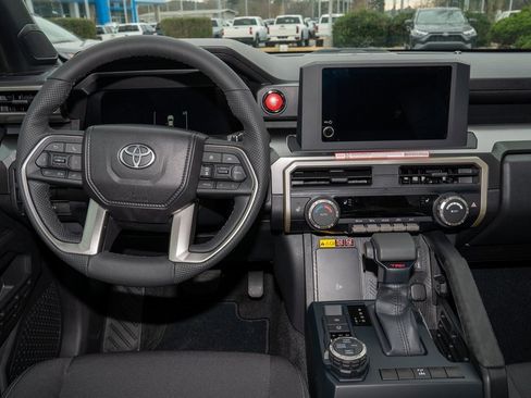 New 2025 Toyota Tacoma TRD Off-Road image 7