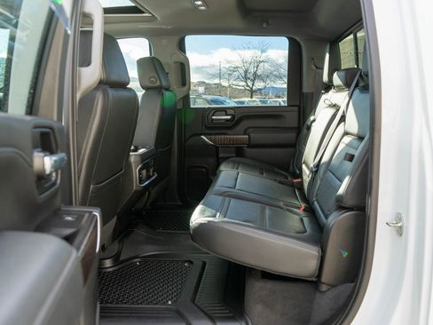 Used 2021 GMC Sierra 3500 Denali w/ Denali Ultimate Package image 13