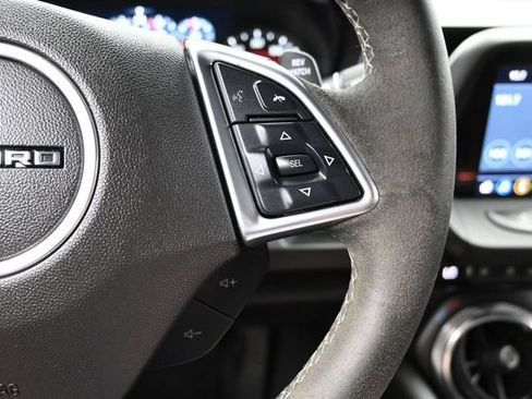 Used 2020 Chevrolet Camaro SS RWD image 26