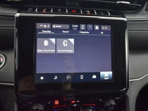 New 2026 Jeep Grand Cherokee L 4WD image 23