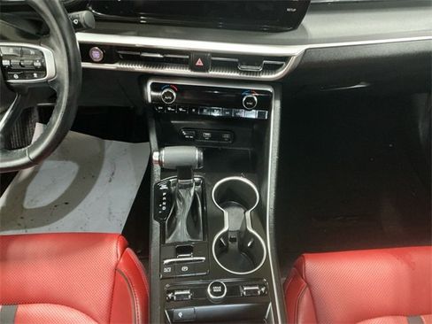 Used 2024 Kia K5 GT-Line image 11