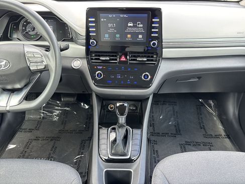 Used 2020 Hyundai Ioniq Blue FWD image 13