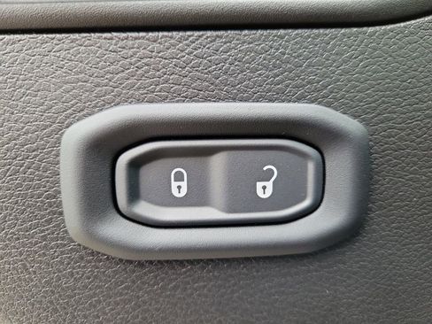 New 2026 Jeep Wrangler Sport AWD/4WD image 13