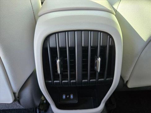 Certified 2025 Hyundai Kona SEL image 17