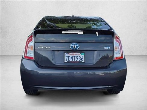 Used 2014 Toyota Prius Three FWD image 6