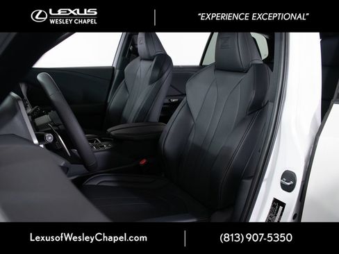New 2026 Lexus TX 500h AWD w/ Technology Package image 6