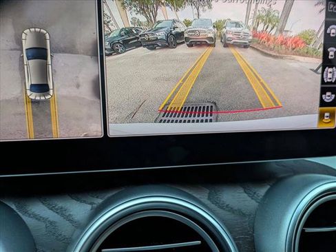 Used 2021 Mercedes-Benz C 300 Sedan image 14