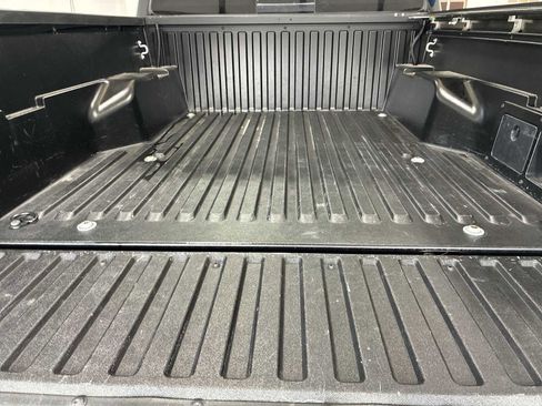 Used 2019 Toyota Tacoma TRD Off-Road image 20