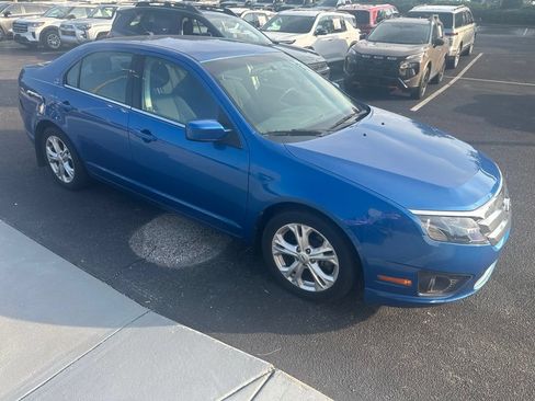 Used 2012 Ford Fusion SE FWD image 2