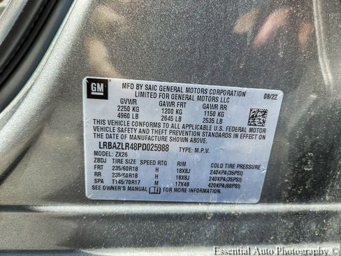 Certified 2023 Buick Envision Preferred FWD image 25