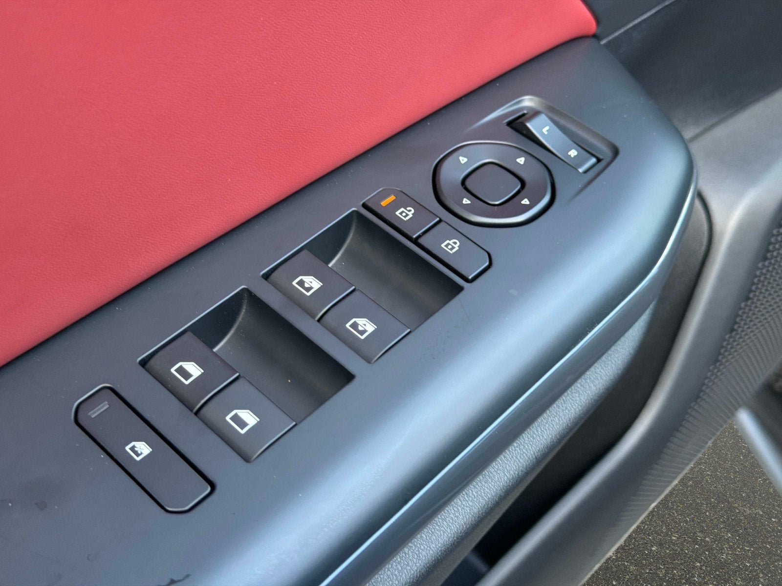New 2026 Kia K4 GT-Line w/ GT-Line Premium Package FWD image 16