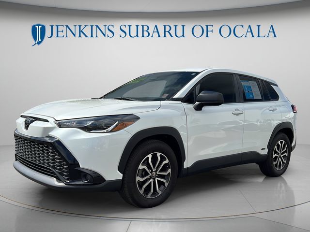 Used 2024 Toyota Corolla Cross AWD Hybrid image 7