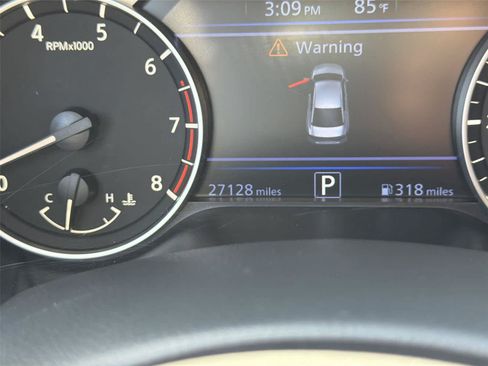 Used 2025 Nissan Altima 2.5 SV FWD image 19