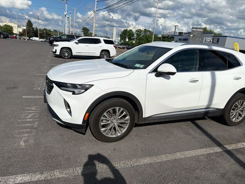 Used 2023 Buick Envision Preferred AWD/4WD image 2