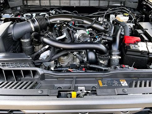 Used 2025 Ford Bronco Raptor AWD/4WD image 32