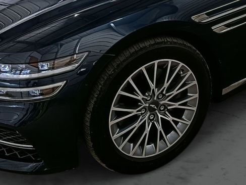 Used 2023 Genesis G80 2.5T image 7