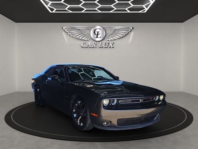 Used 2015 Dodge Challenger R/T w/ Quick Order Package 28B R/T