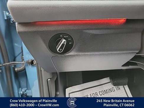 Certified 2025 Volkswagen Jetta SEL FWD image 39