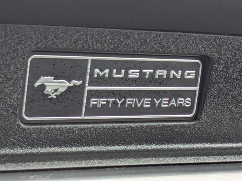 Used 2020 Ford Mustang Premium image 24