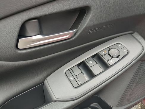 New 2026 Nissan Sentra SV w/ SV Convenience Package FWD image 12