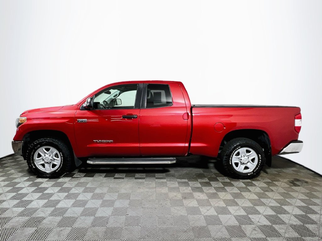 Certified 2019 Toyota Tundra SR5 AWD/4WD image 4