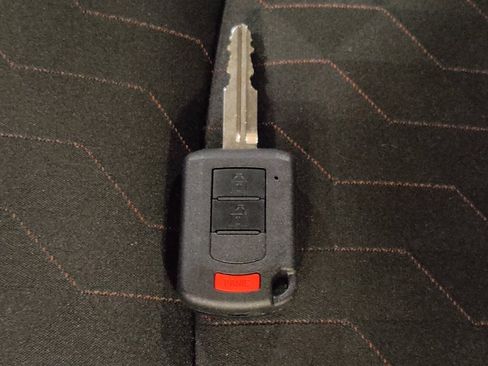 Used 2024 Mitsubishi Mirage LE FWD image 32