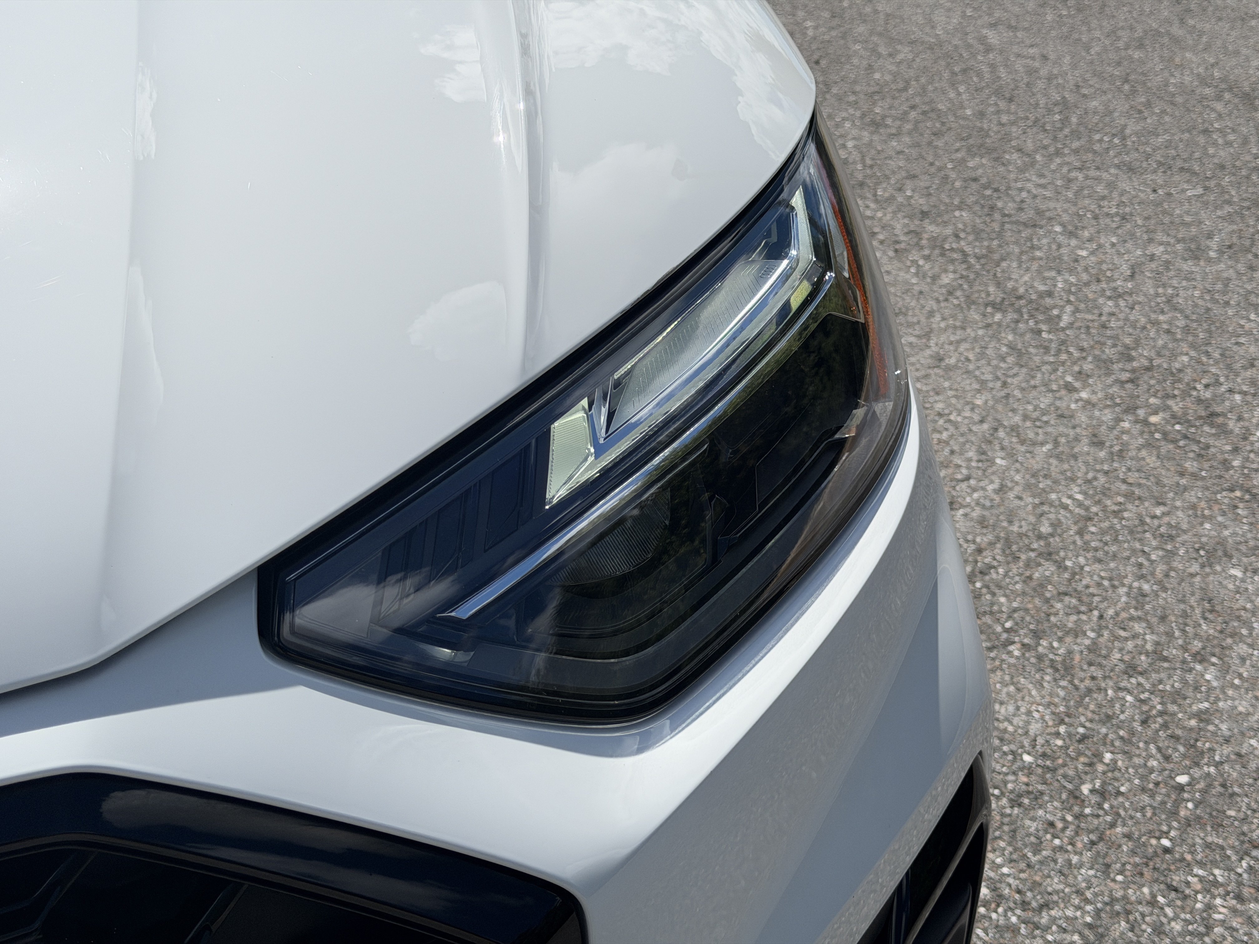 Certified 2023 Audi SQ5 Premium Plus AWD/4WD image 9