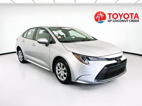 Used 2024 Toyota Corolla LE FWD image 1