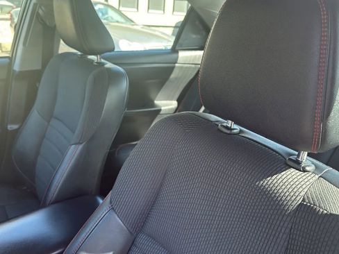 Used 2017 Toyota Camry SE FWD image 15