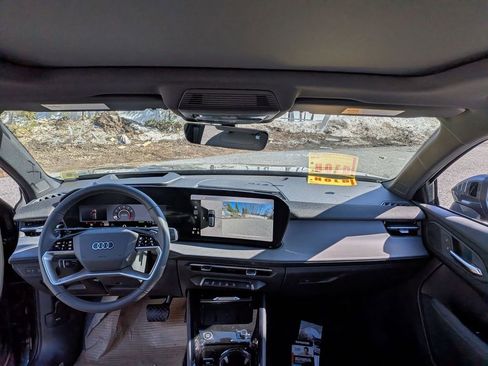 New 2026 Audi Q3 quattro 2.0T image 17