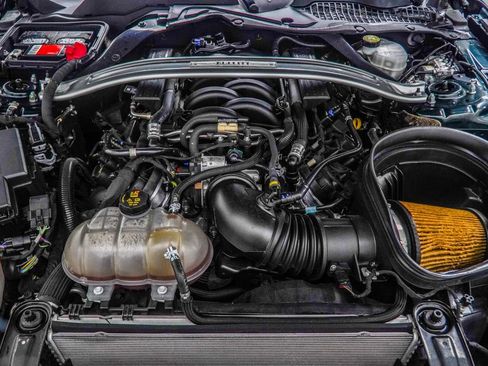 Used 2019 Ford Mustang Bullitt w/ Bullitt Electronics Package RWD image 17