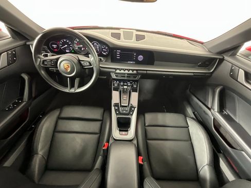 Used 2024 Porsche 911 Carrera image 10