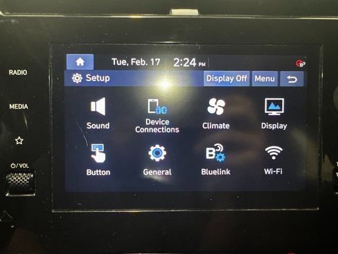 Used 2022 Hyundai Santa Cruz SEL Premium image 12