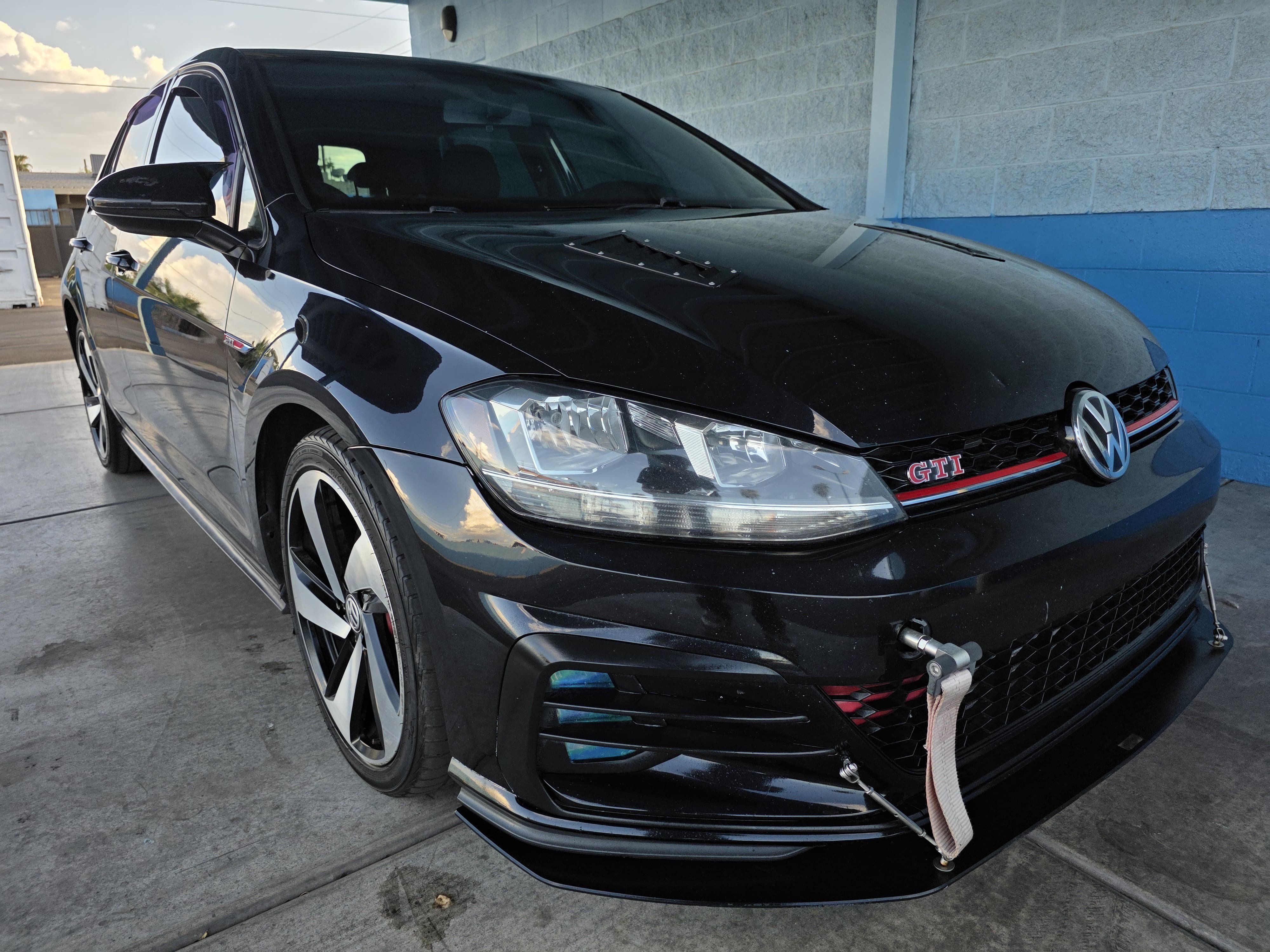 Used 2021 Volkswagen GTI S FWD image 1
