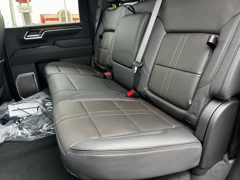 New 2026 Chevrolet Silverado 3500 High Country w/ Technology Package AWD/4WD image 7
