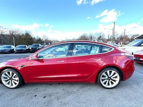 Used 2018 Tesla Model 3 Long Range AWD/4WD image 2