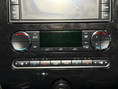 Used 2014 Ford Expedition EL Limited w/ Equipment Group 301A RWD image 39