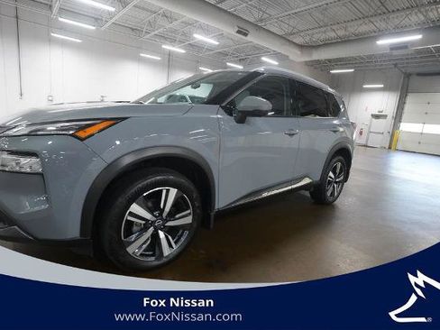 Certified 2023 Nissan Rogue SL AWD/4WD image 1