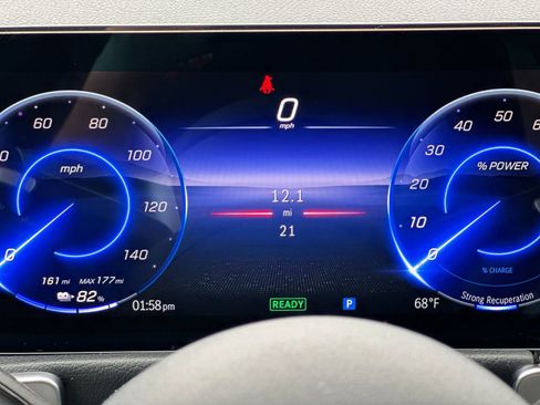 New 2024 Mercedes-Benz EQB 300 4MATIC image 30