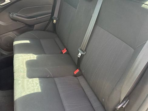 Used 2017 Ford Focus SEL FWD image 15