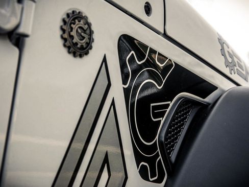 New 2026 Jeep Wrangler Unlimited Rubicon w/ Technology Group image 16