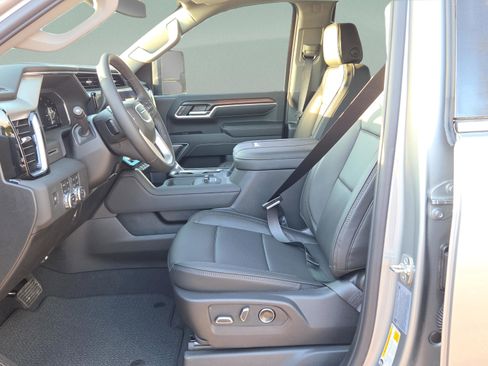 New 2026 GMC Sierra 2500 Denali AWD/4WD image 11
