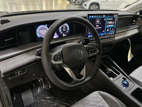 New 2025 Volkswagen Tiguan S image 14