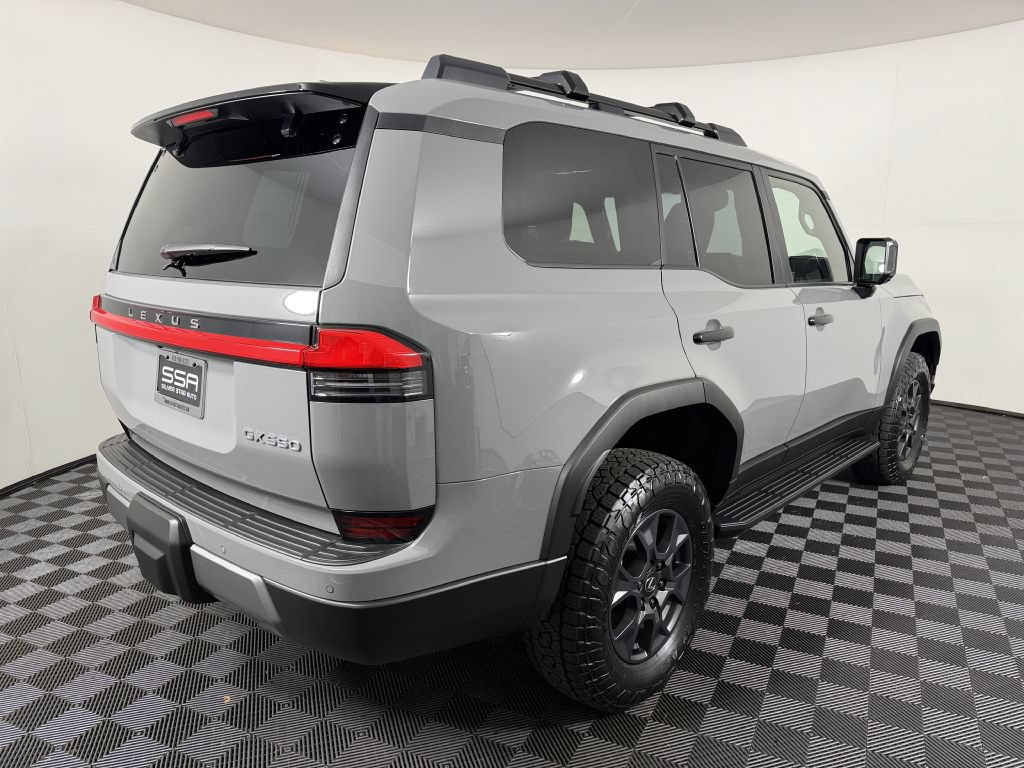 Used 2025 Lexus GX 550 AWD/4WD image 6