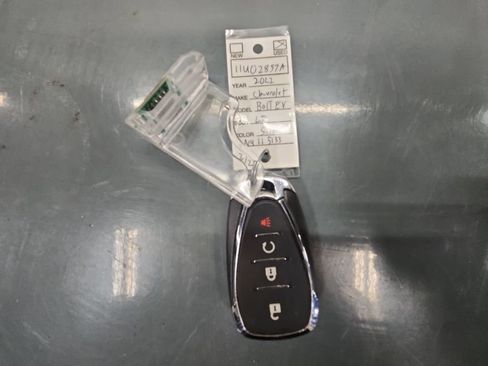 Used 2022 Chevrolet Bolt LT w/ Infotainment Package FWD image 33