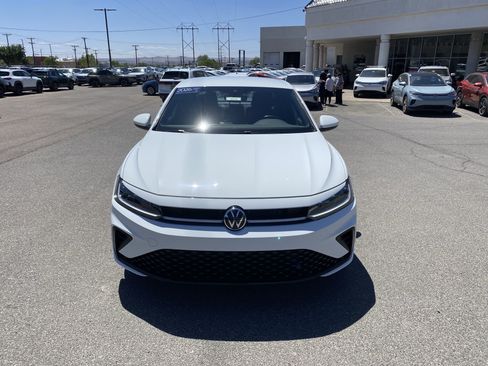 Certified 2026 Volkswagen Jetta Sport FWD image 40